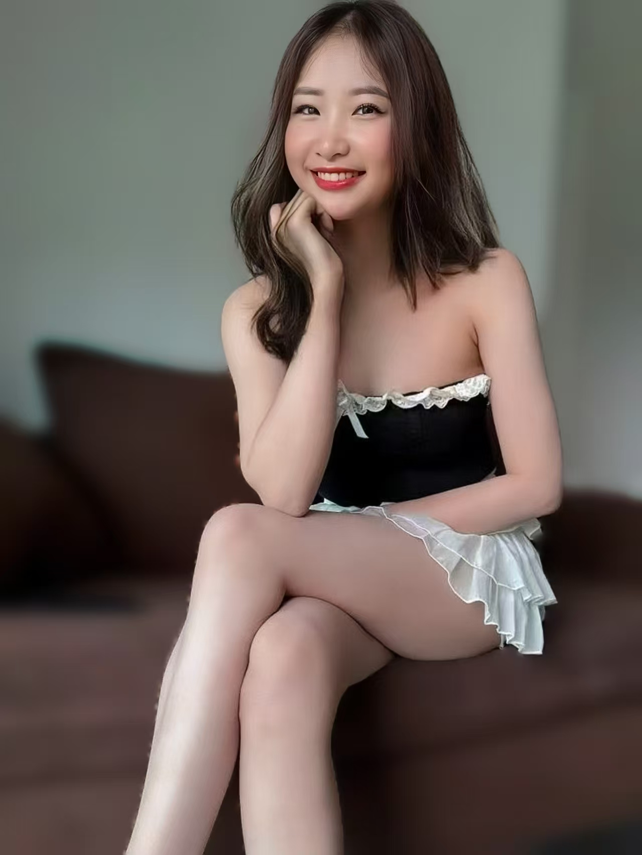 Escort Gallery Image
